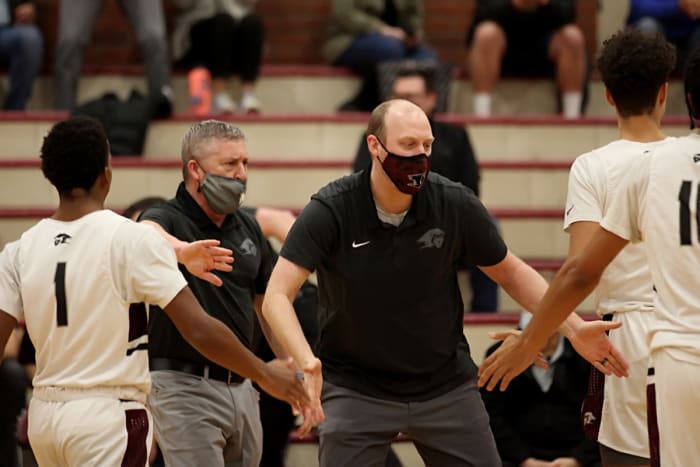 Thurston.Willamette.boys-basketball.Michele-Bunch.29